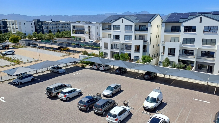 To Let commercial Property for Rent in Paardevlei Western Cape